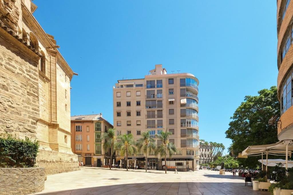 Апартаменты Nt Centro Ciudad - Catedral & Parking Малага Экстерьер фото